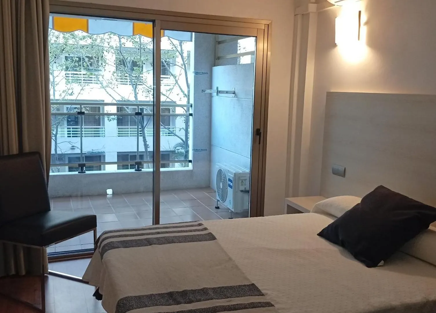 Mbo Michelangelo Apartment Salou